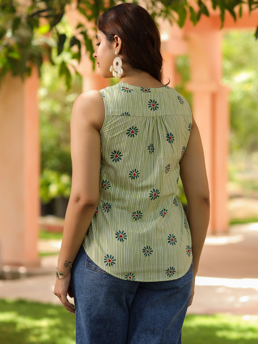 Women Ethnic Motifs Printed Sleeveless Cotton Regular Top