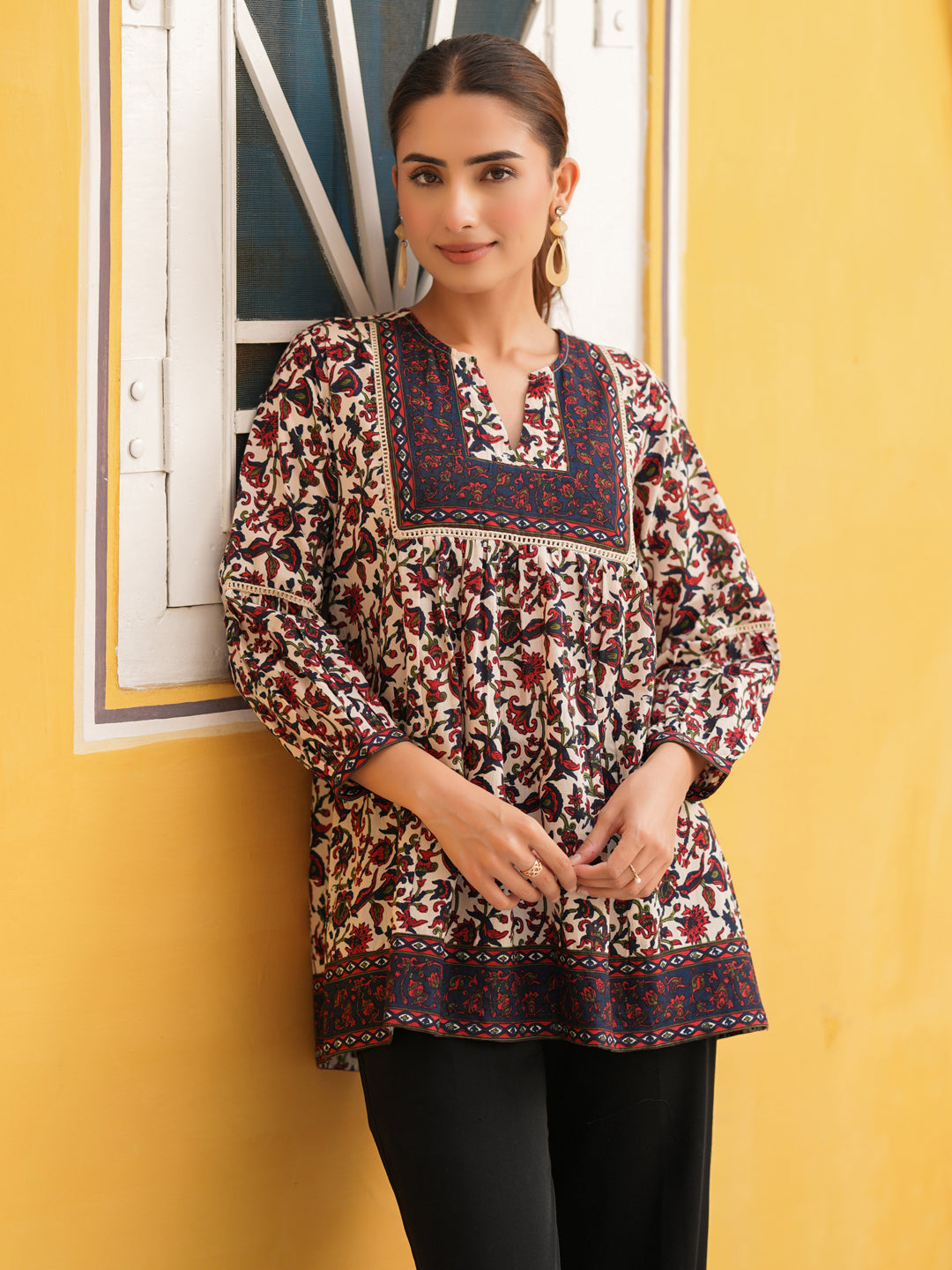 Women Floral Printed Round Neck Pure Cotton Top