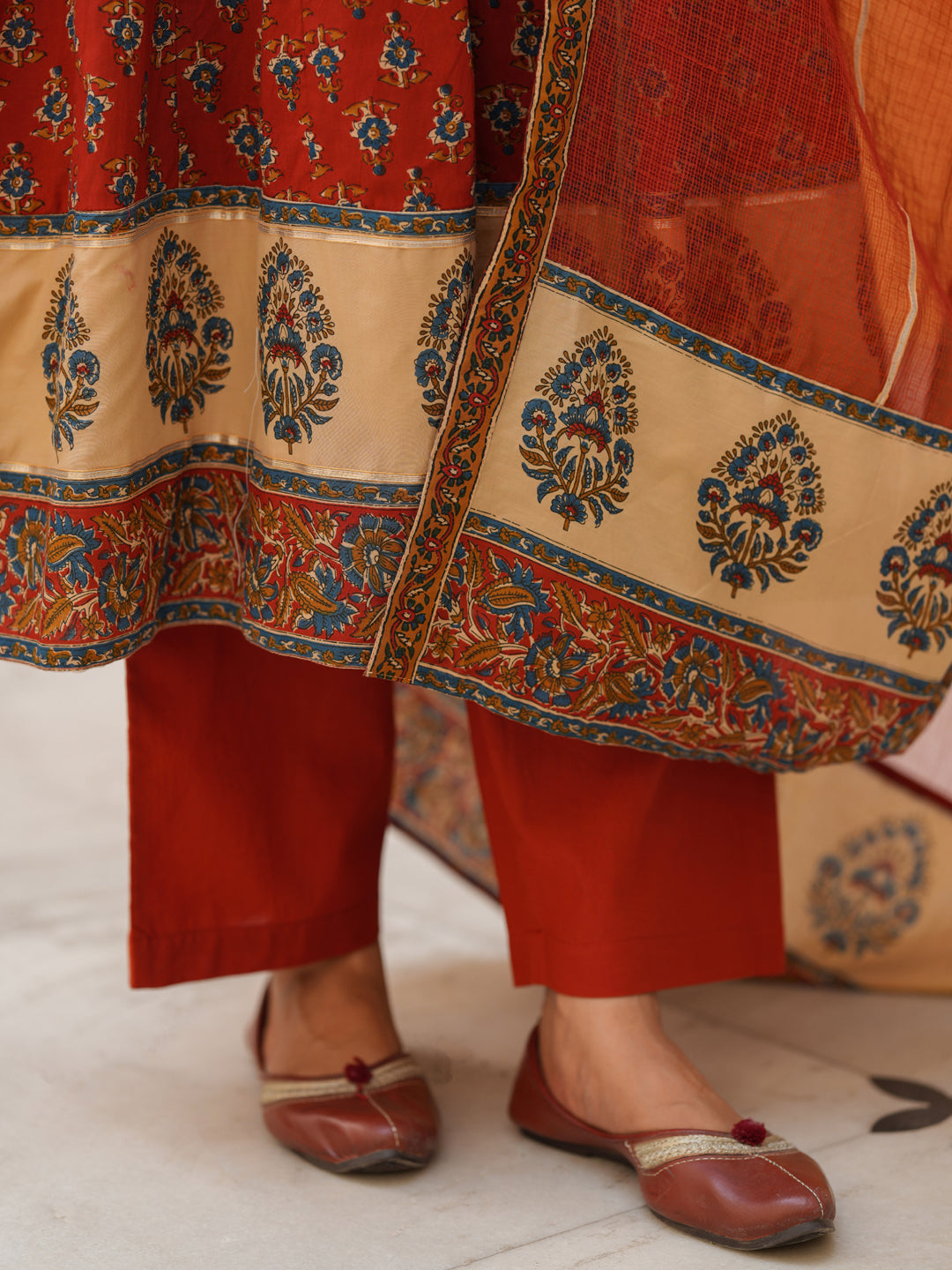 Women Ethnic Motifs Printed Cotton Anarkali Kurta with Trousers & Dupatta