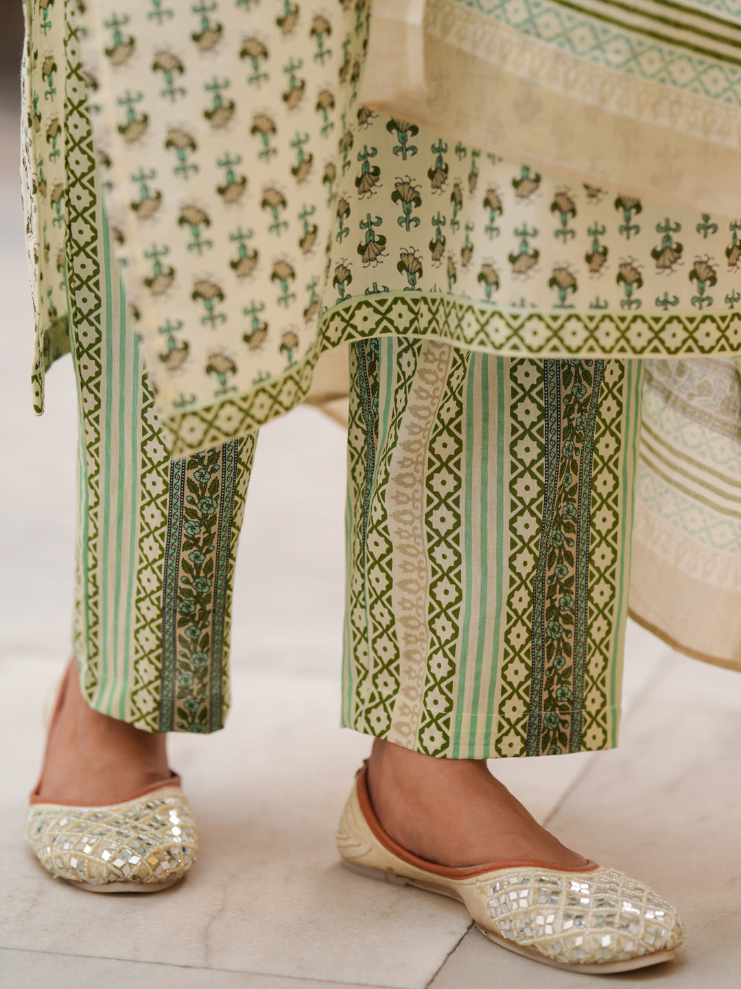 Women Printed Sequinned Pure Cotton Kurta with Trousers & Dupatta