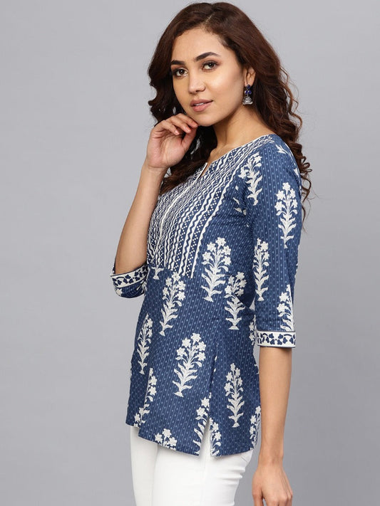 Women Navy Blue & Off White Printed Cotton A line Kurti