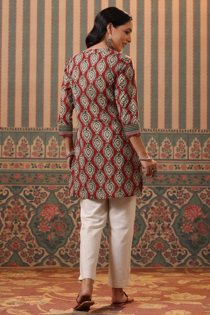 Women Red & Beige Ethnic Printed Pure Cotton Straight Kurti