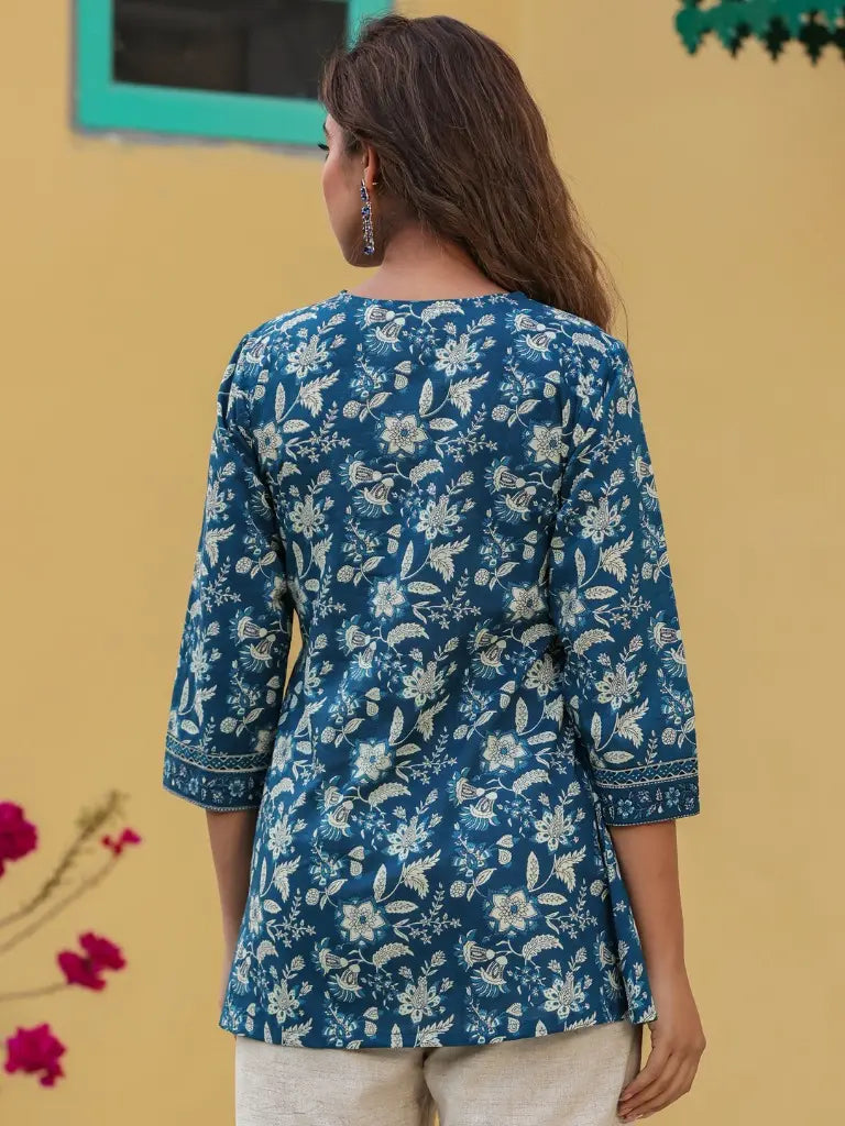 Women Blue Floral Printed A-line Top