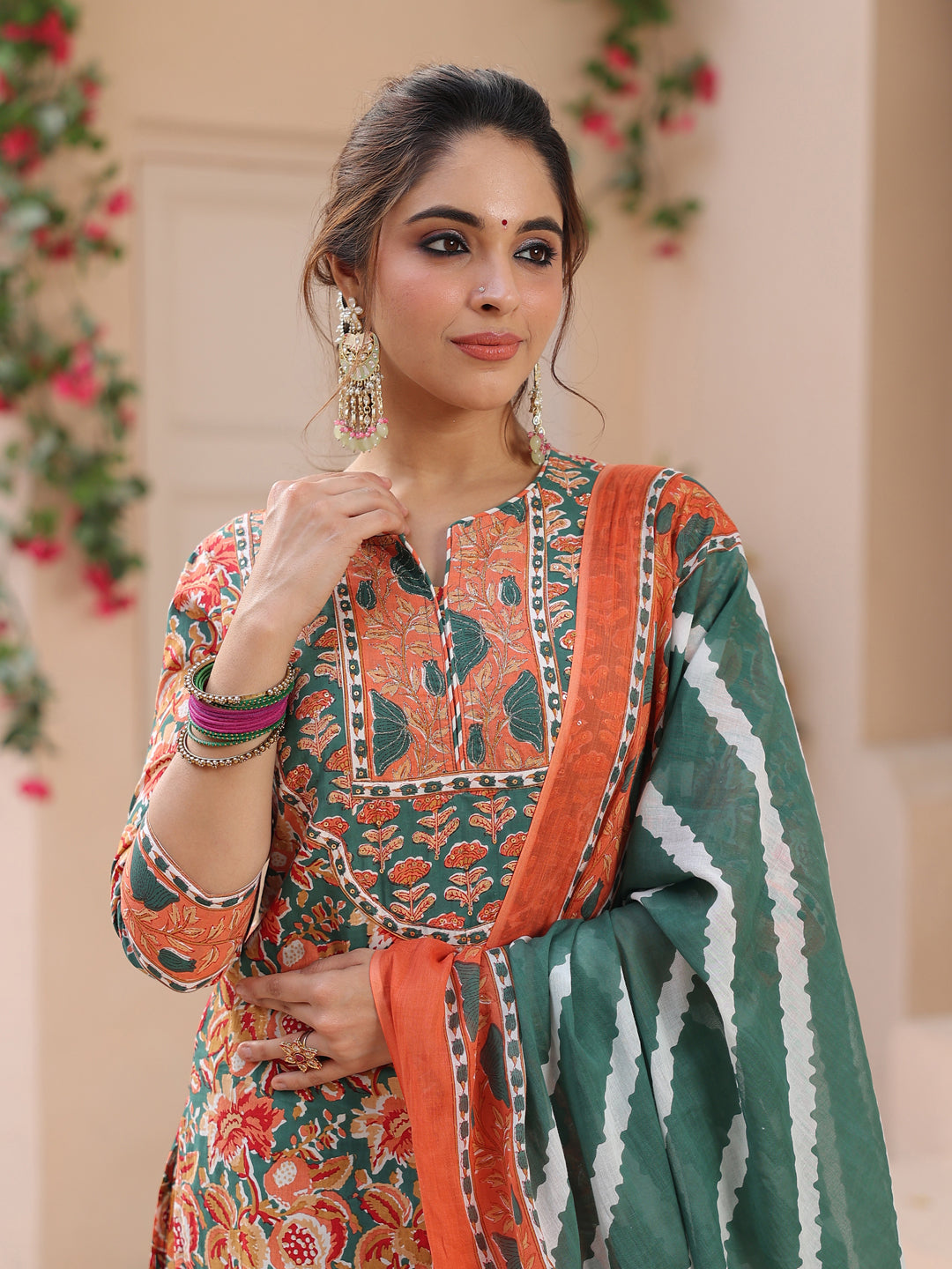 Women Green Floral Printed Pure Cotton Straight Kurta With Trouser And Dupatta