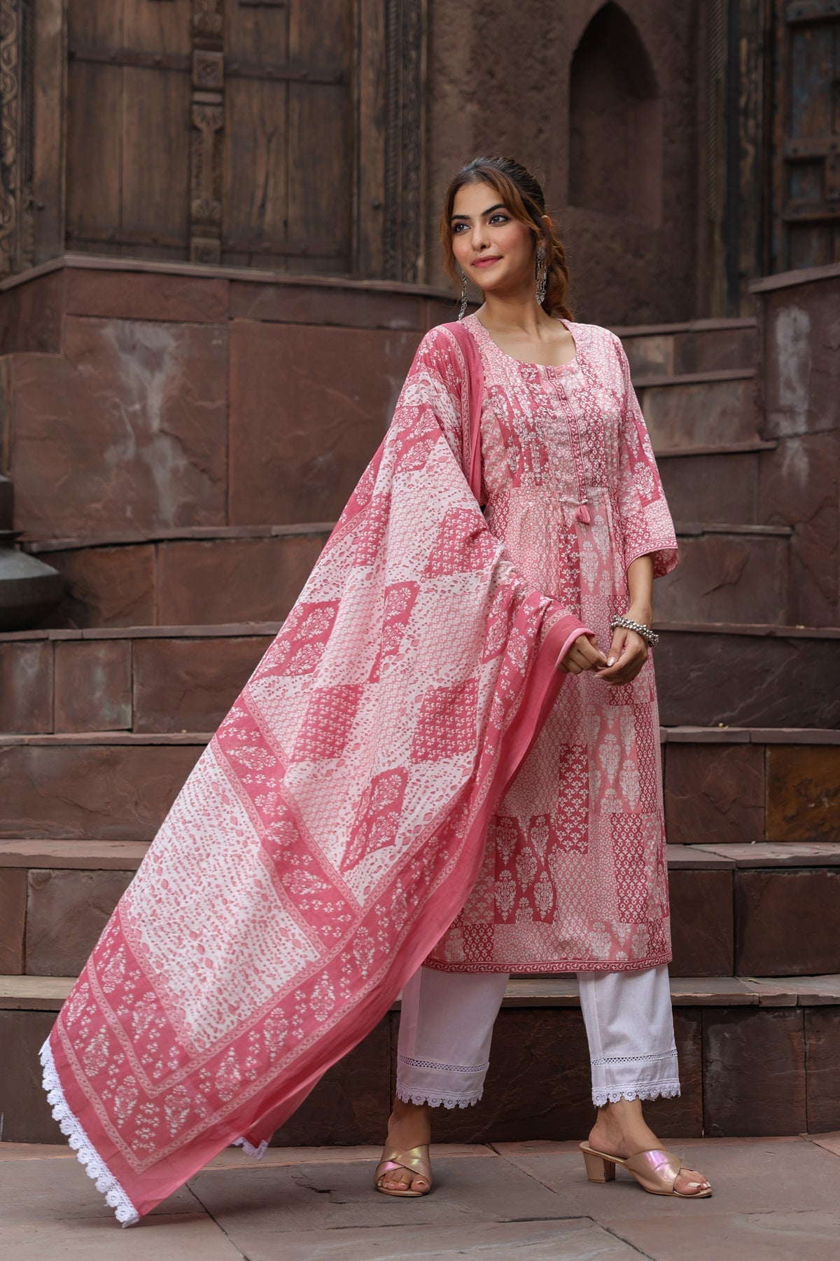 Women Peach-Coloured Ethnic Motifs Printed Sequinned Pure Cotton Kurta with Trousers