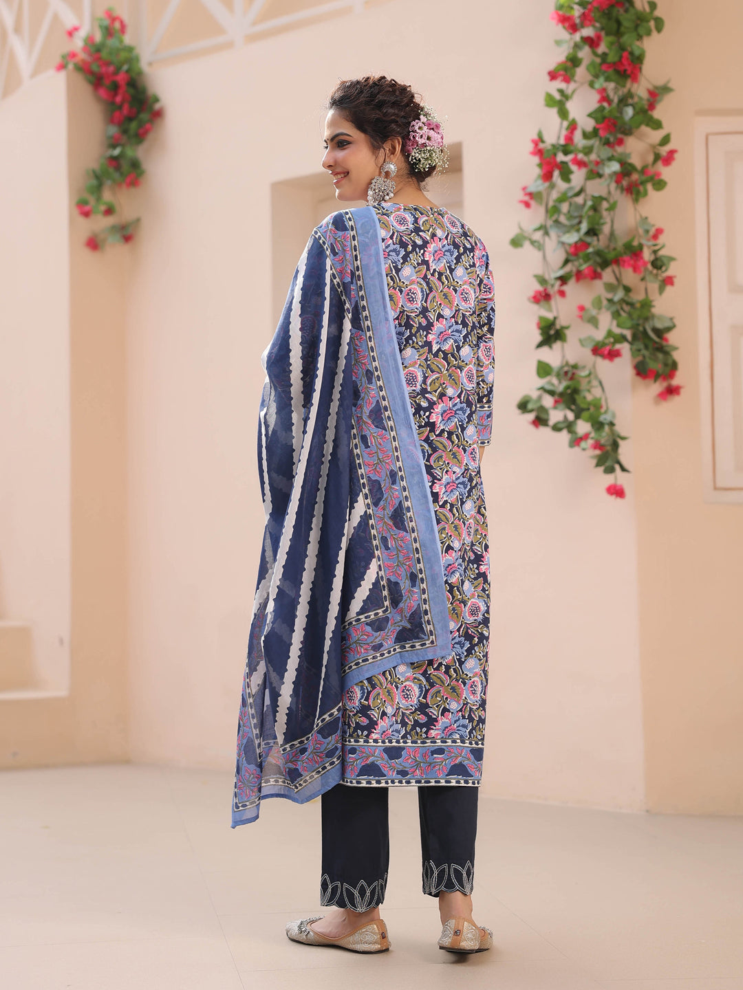 Women Blue Floral Printed Pure Cotton Straight Kurta With Trouser And Dupatta