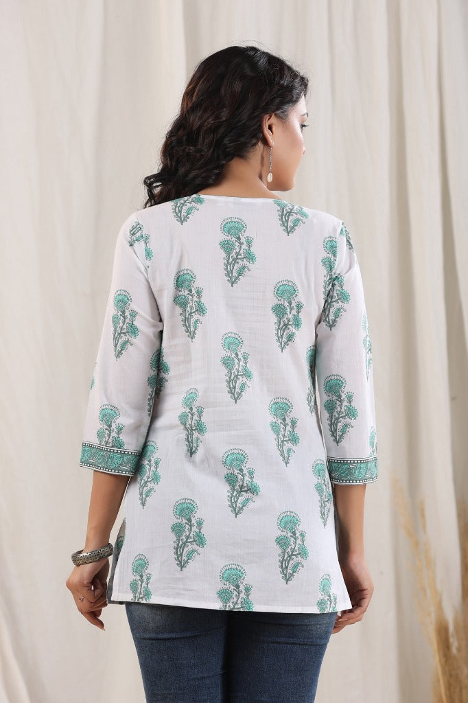 Women Teal & White Floral Printed Pure Cotton Kurti
