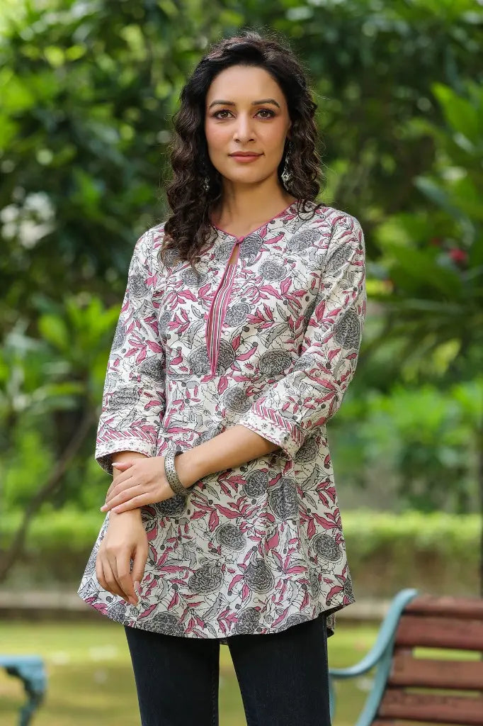 Women Rose Ethnic Motifs Printed Pure Cotton Kurti
