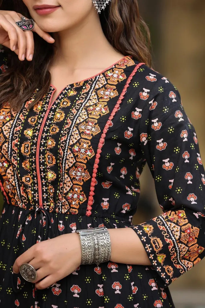 Women Black Ethnic Motifs Printed Anarkali Kurta