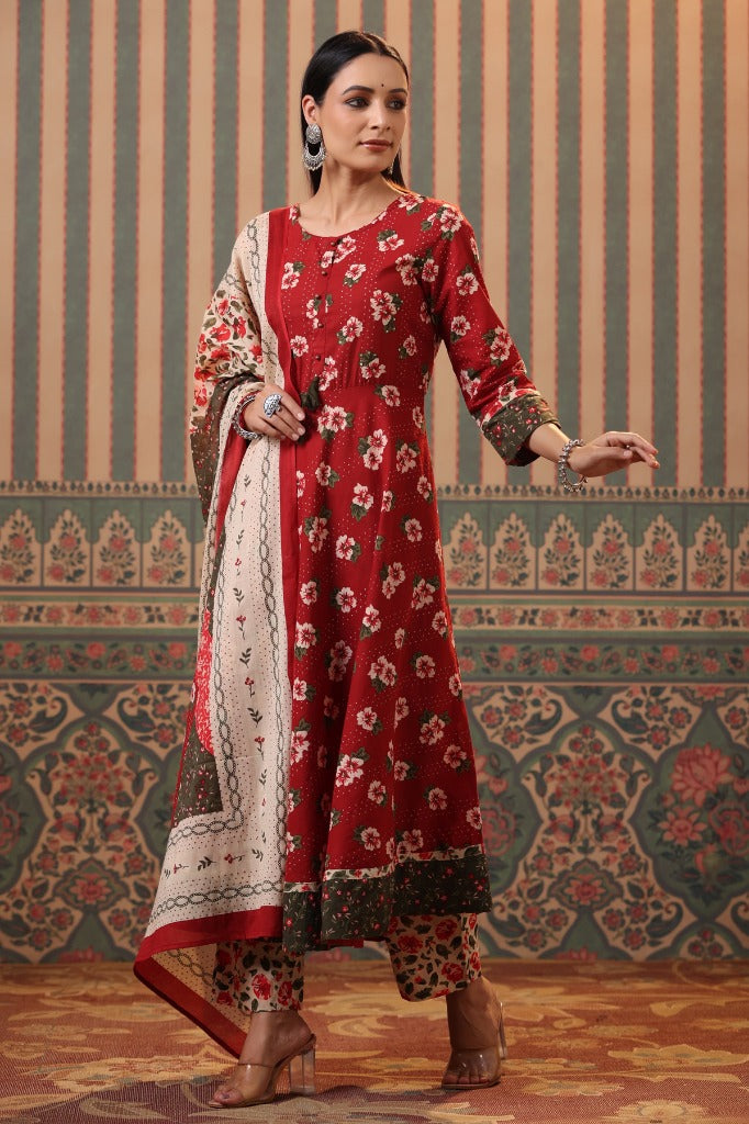 Women Maroon Floral Printed Sequinned Kurta Set