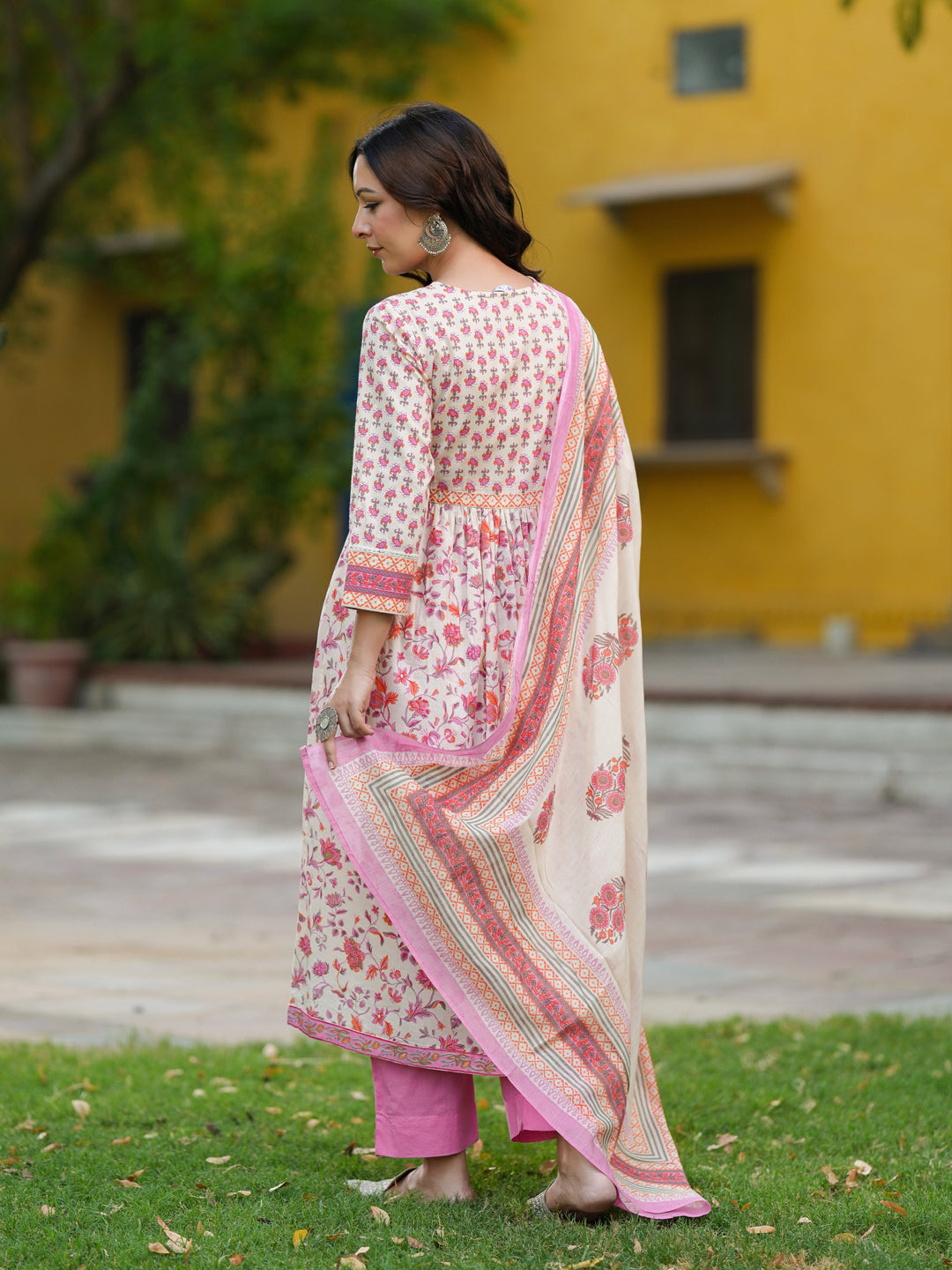 Women Ethnic Motifs Printed Pure Cotton Kurta with Trousers & Dupatta
