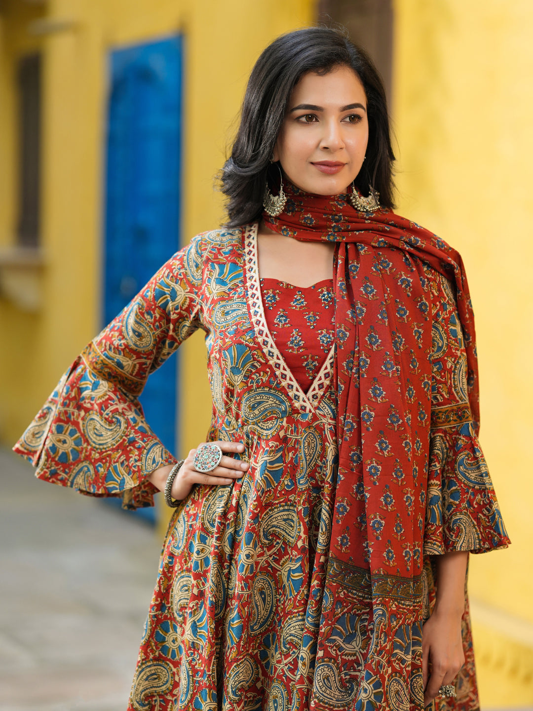 Women Printed Regular Pure Cotton Kurta With Trousers & Dupatta