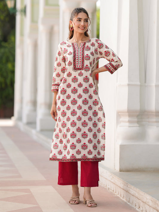 Women Ethnic Motifs Printed Round Neck Thread Work Kurta