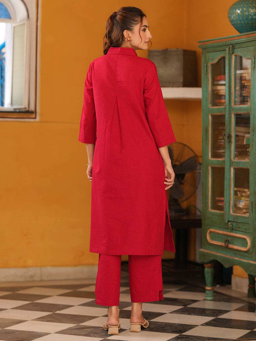 Women Solid Cotton Kurta with Trousers