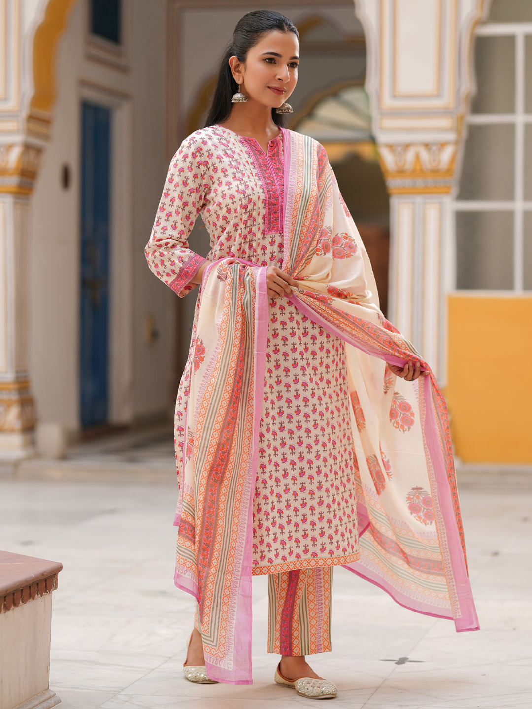 Women Ethnic Motifs Printed Lace Work Pure Cotton Kurta Set With Dupatta