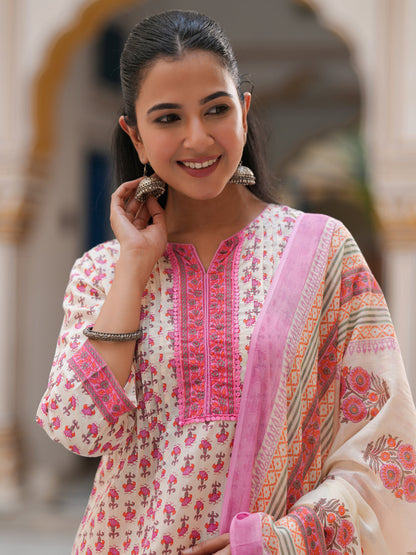 Women Ethnic Motifs Printed Lace Work Pure Cotton Kurta Set With Dupatta