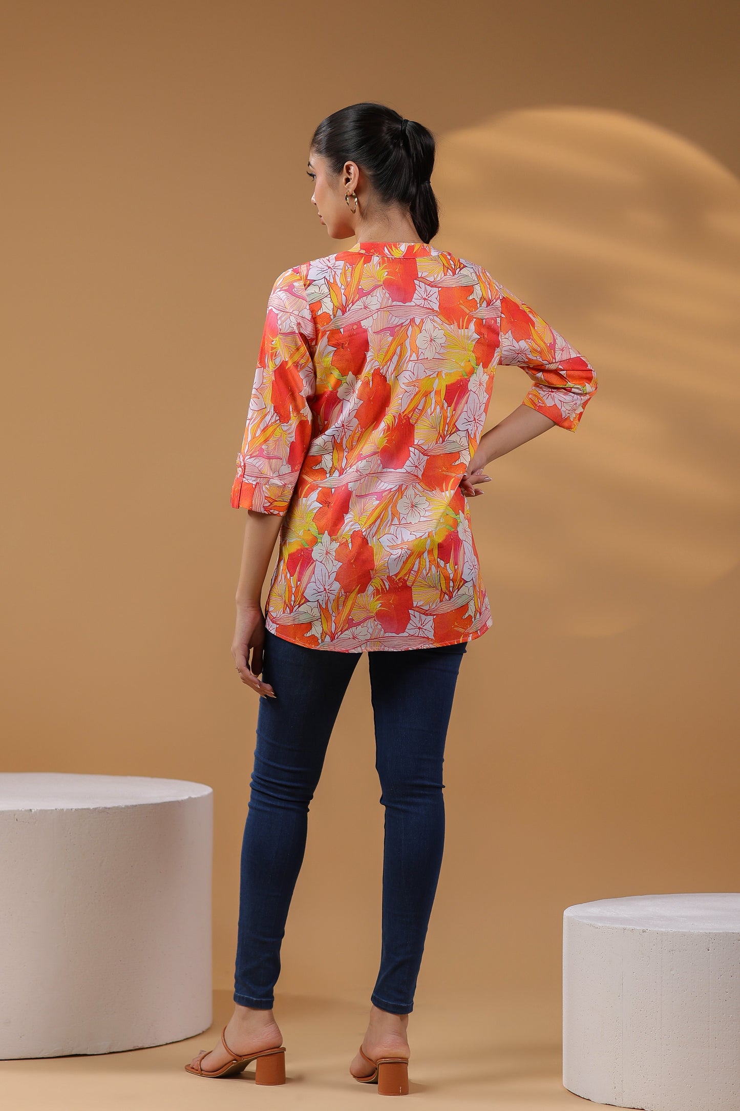 Women Floral Printed Mandarin Collar Cotton Top