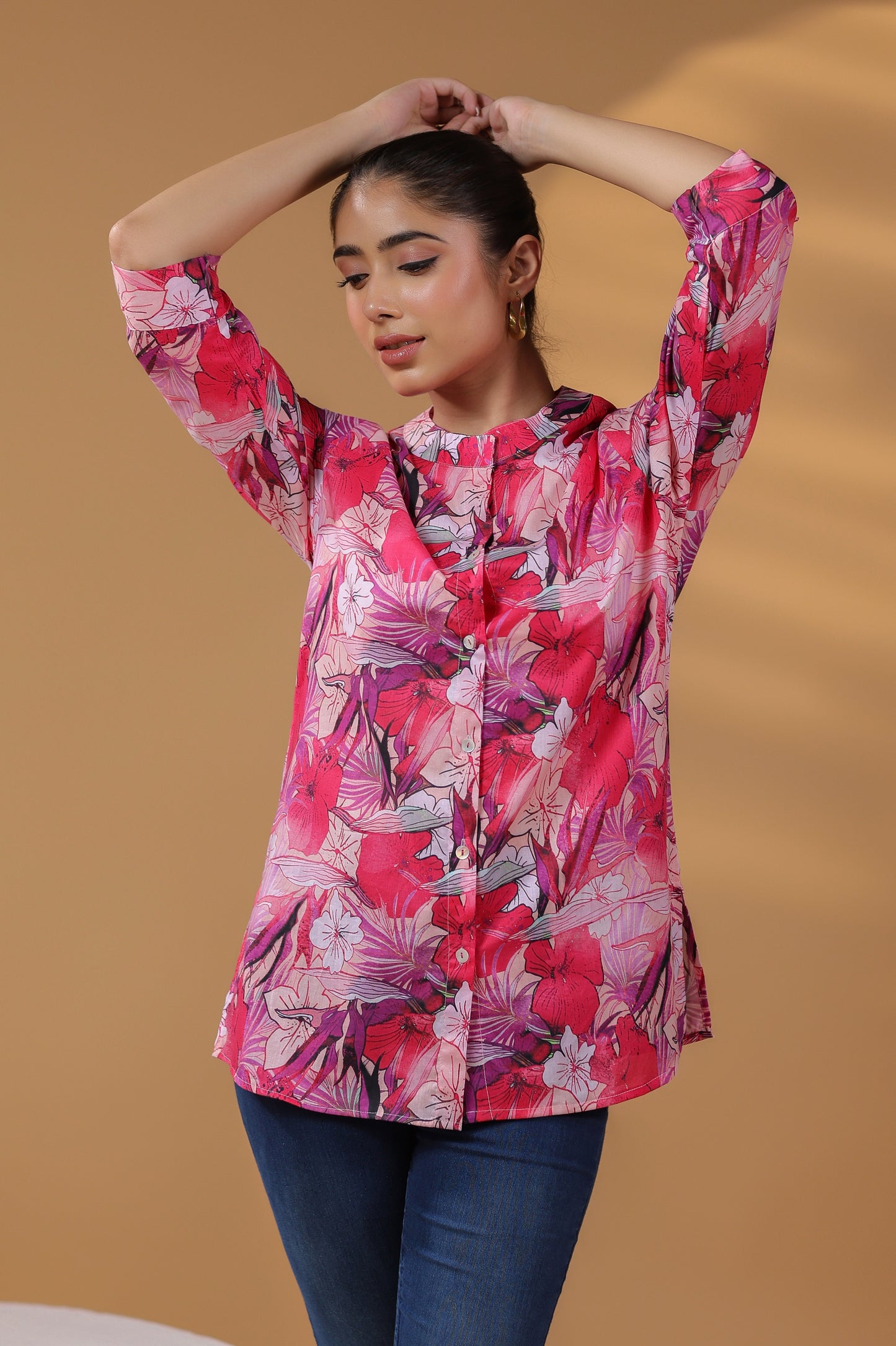 Women Floral Print Round Neck Cotton Top