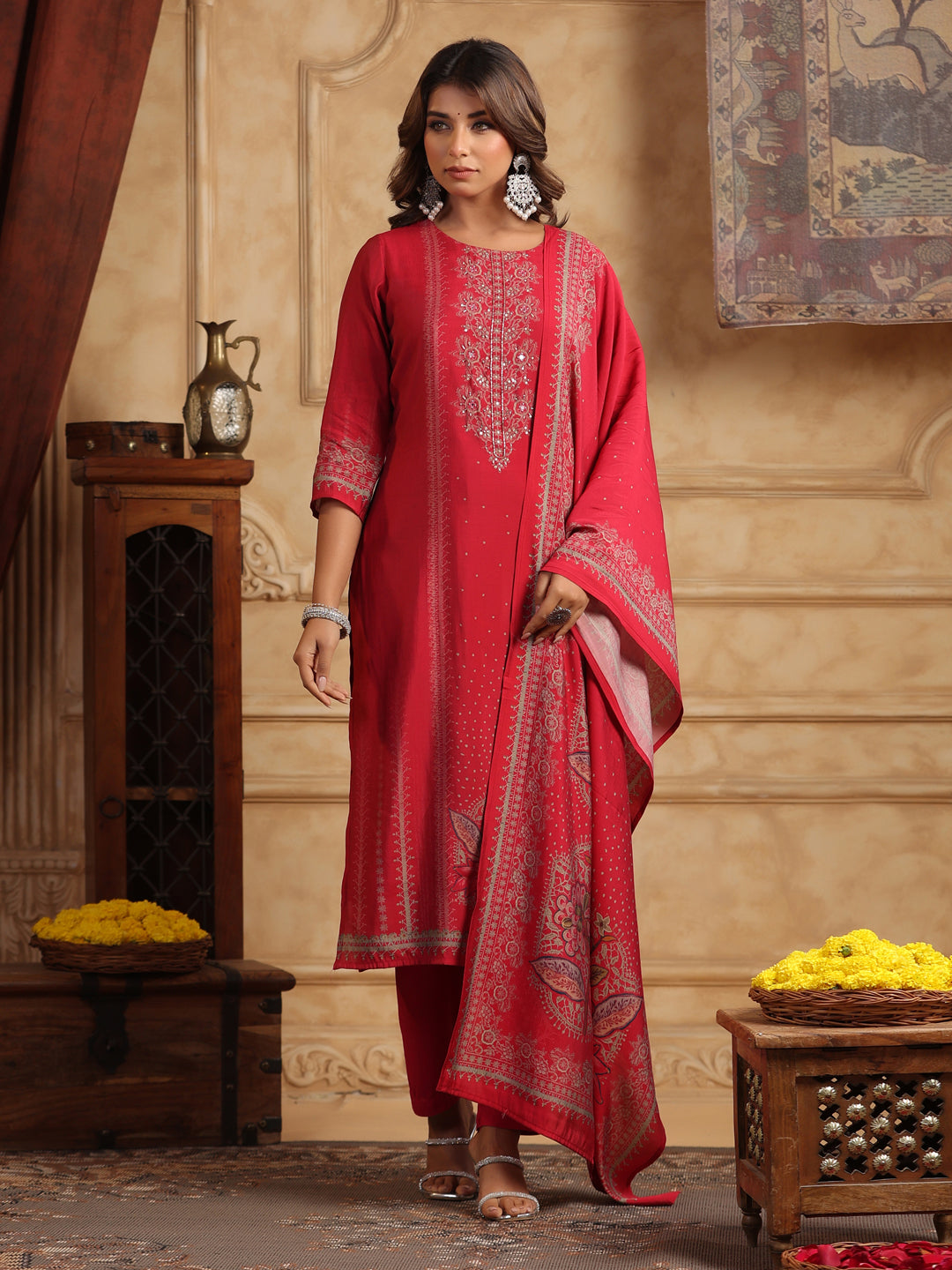 Ethnic Motifs Printed Round Neck Straight Kurta With Trousers & Dupatta