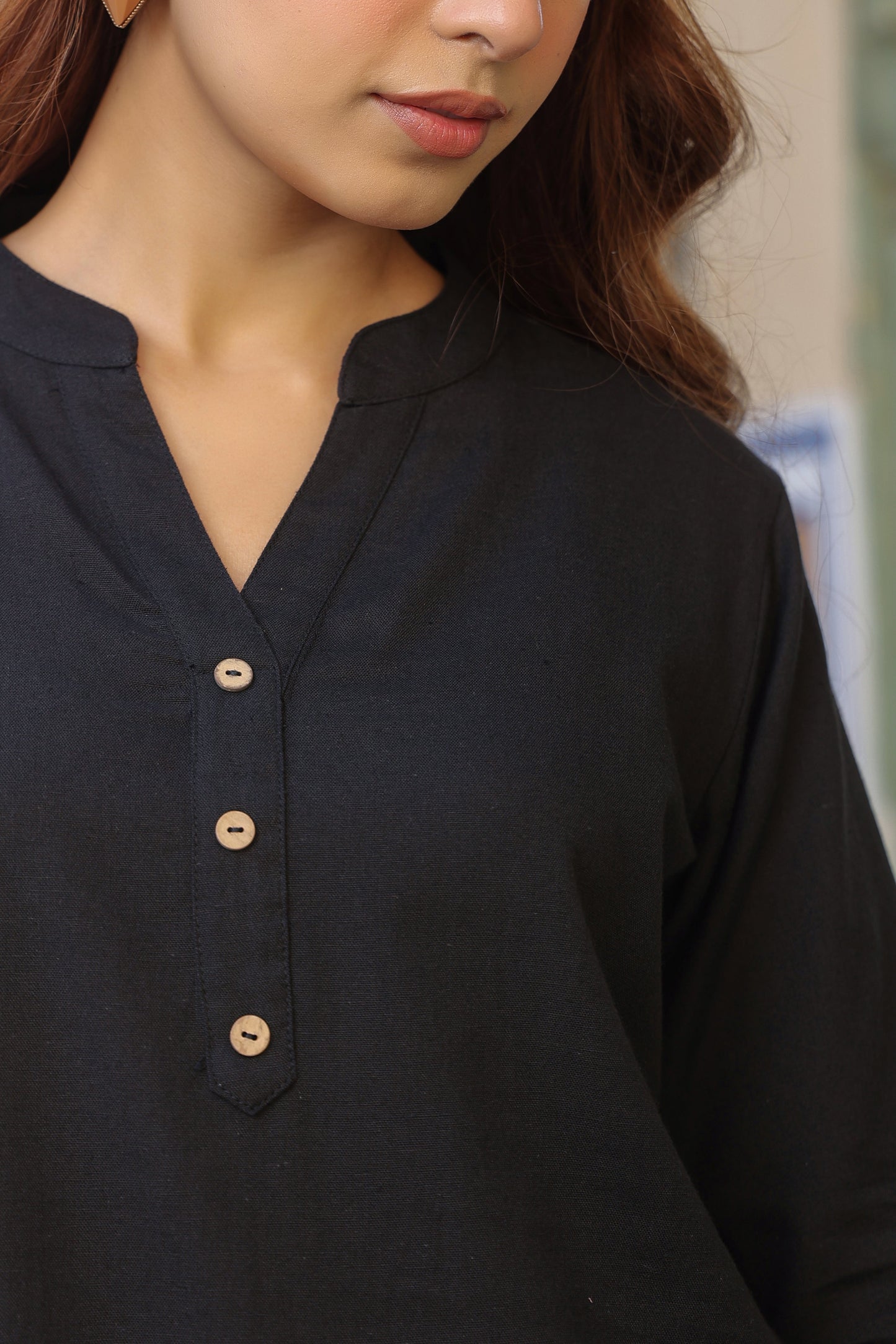 Women Mandarin Collar Cotton Top