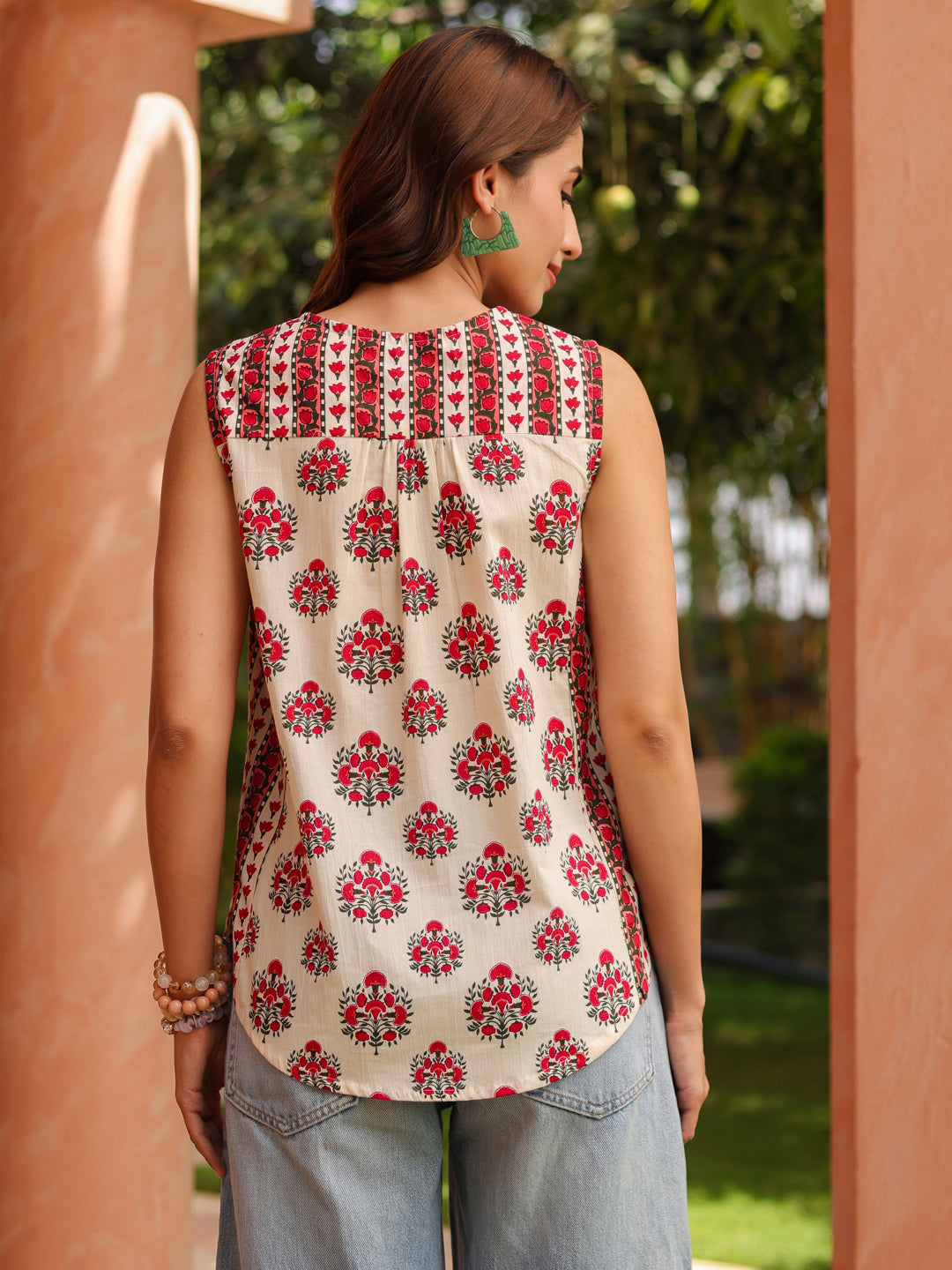 Women Ethnic Motifs Printed Sleveless Cotton Regular Top