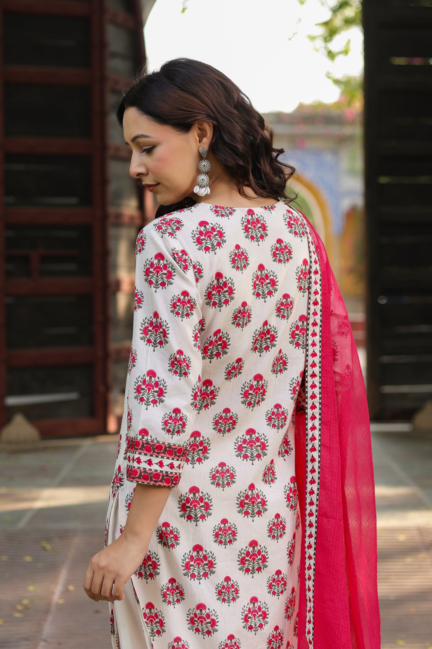 Floral Printed Notch Neck Pure Cotton Kurta With Trousers & Dupatta