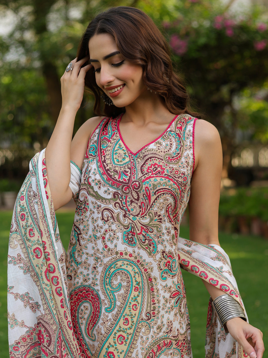 Women Ethnic Printed Regular Pure Cotton Kurta With Trousers & Dupatta