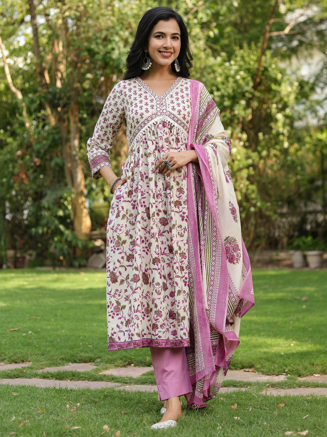 Women Ethnic Motifs Printed Pure Cotton Kurta with Trousers & Dupatta