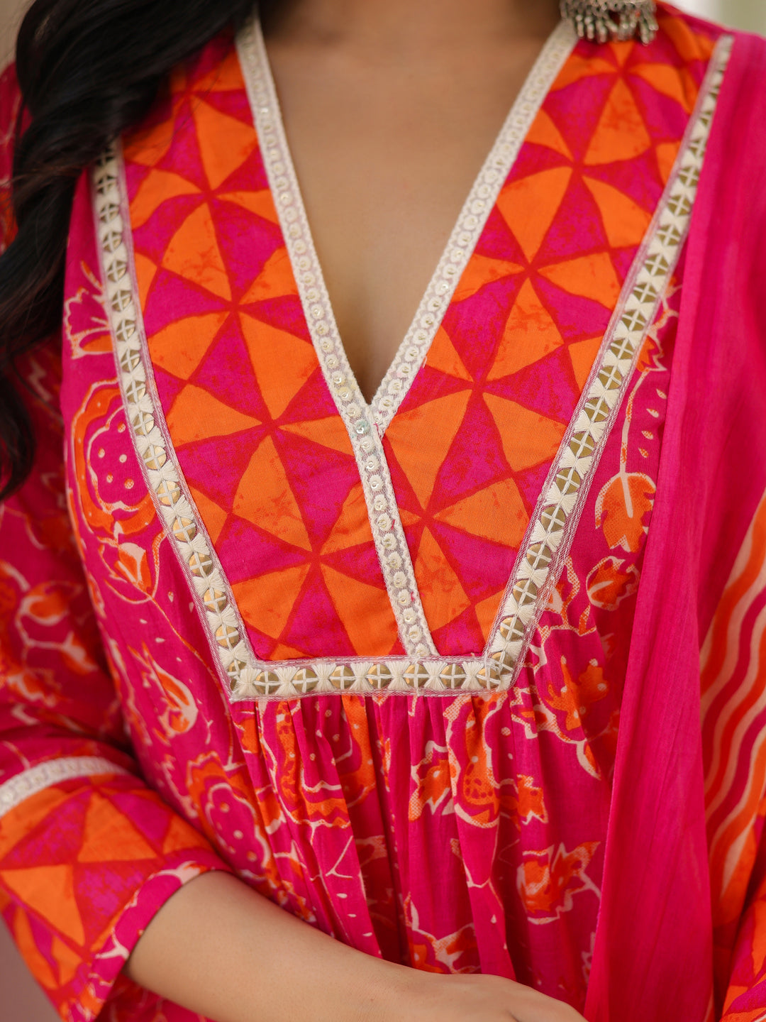 Women Floral Sequinned Pure Cotton Kurta with Trousers & Dupatta