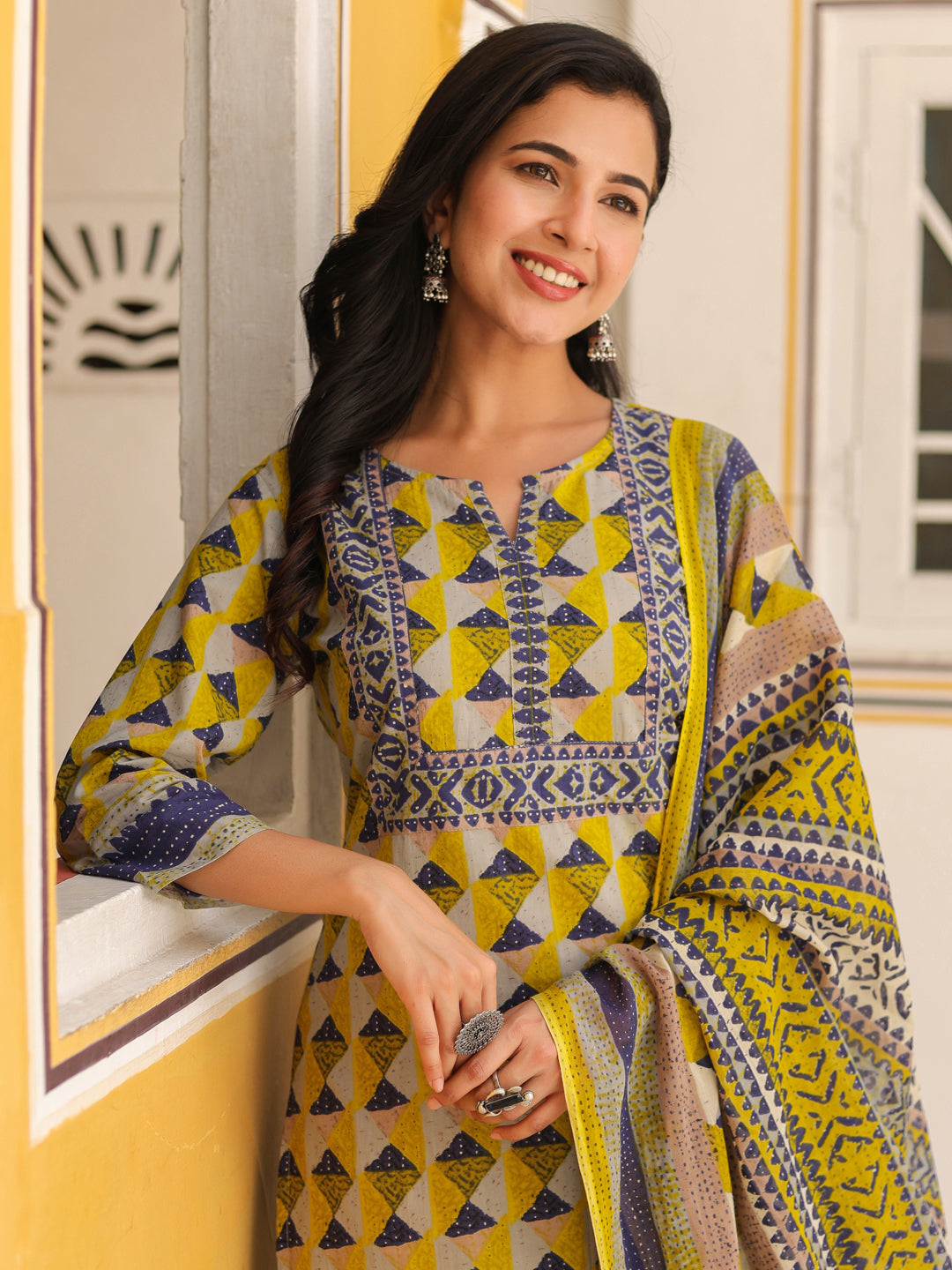 Geometric Printed Pure Cotton Straight Kurta With Trousers & Dupatta