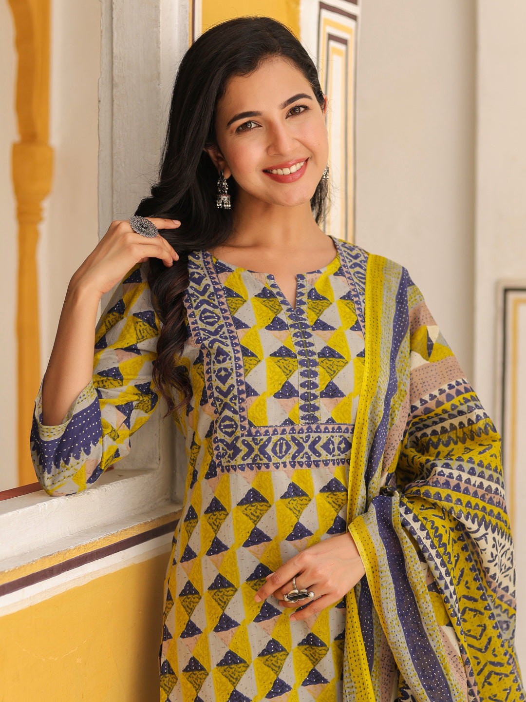 Geometric Printed Pure Cotton Straight Kurta With Trousers & Dupatta