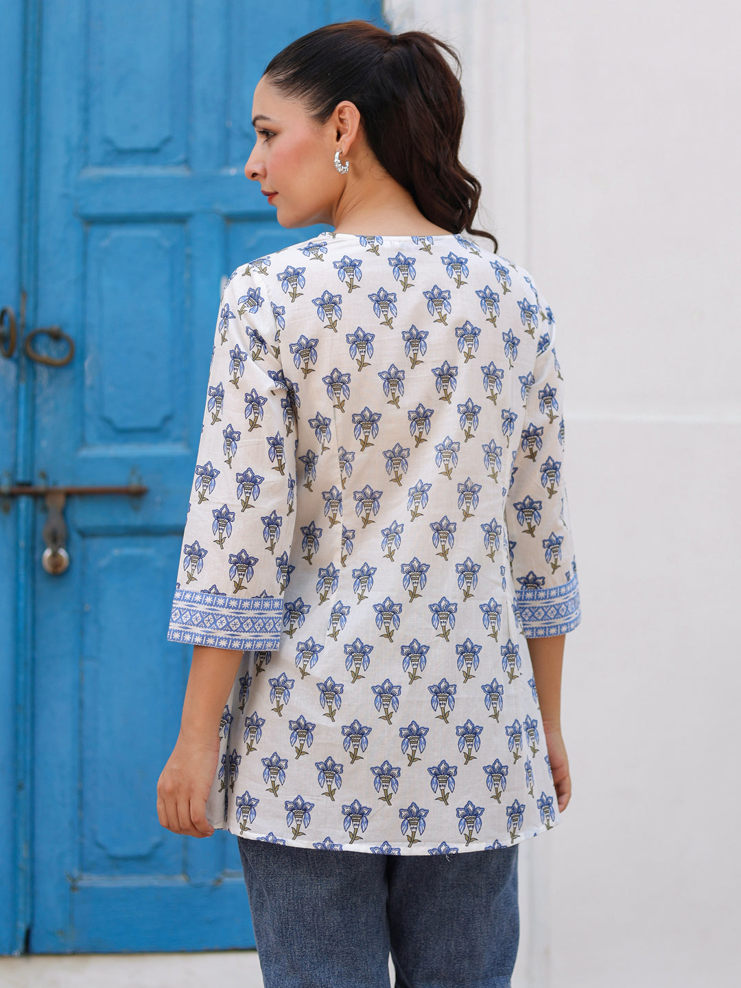 Women Floral Printed V Neck Cotton Top