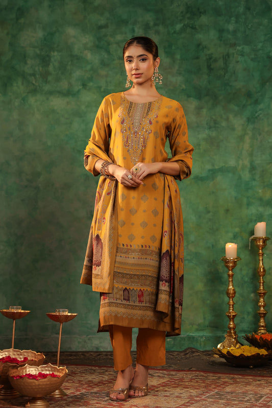 Ethnic Motifs Printed Straight Sequinned Kurta with Trousers & Dupatta