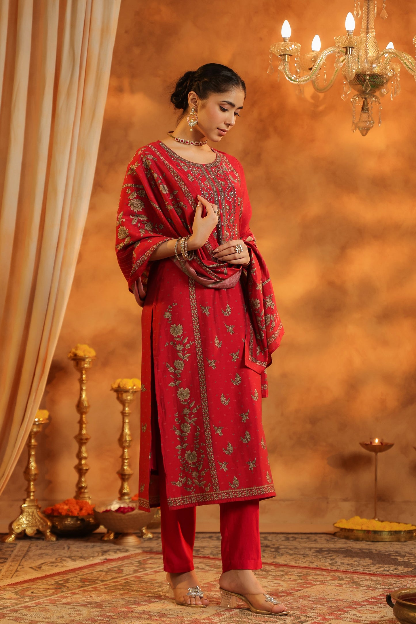 Ethnic Motifs Printed Straight Kurta With Trousers & Dupatta
