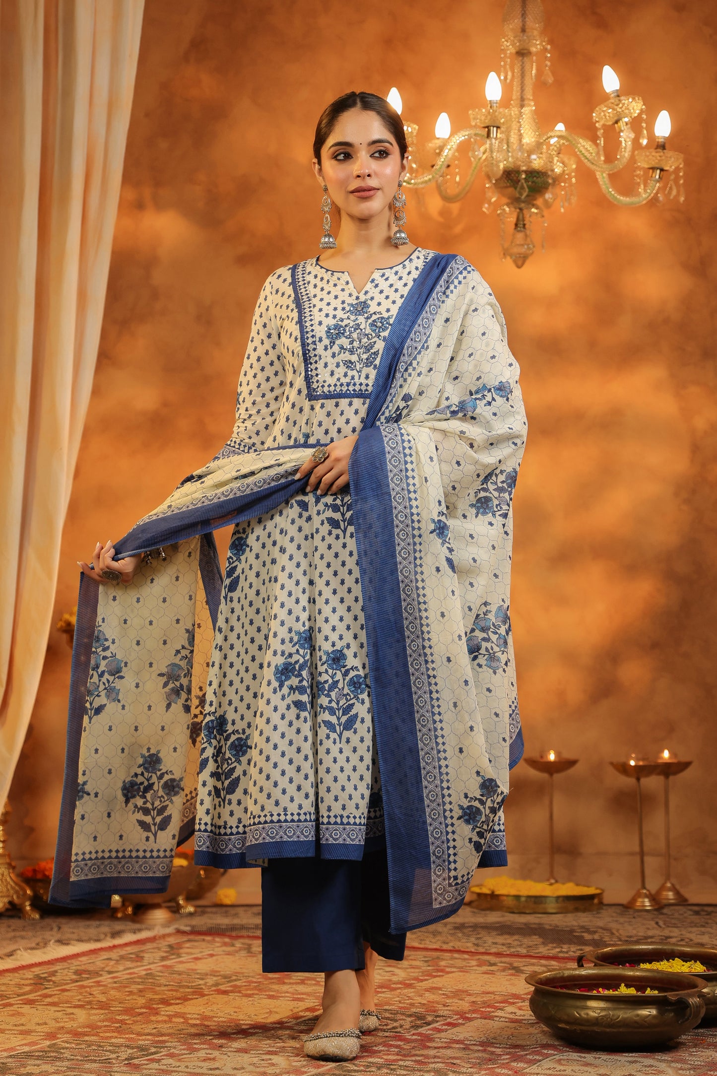 Floral Printed Pure Cotton Kurta With Trousers & Dupatta