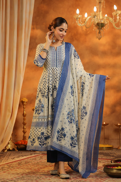 Floral Printed Pure Cotton Kurta With Trousers & Dupatta