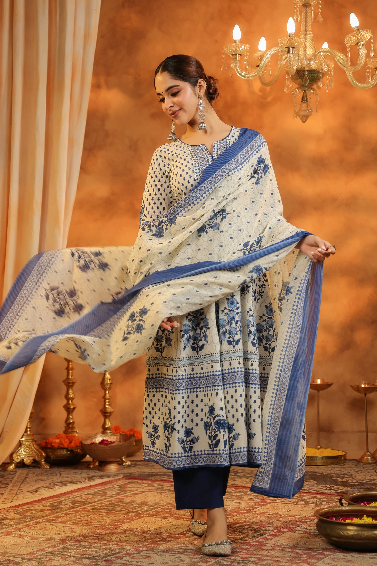 Floral Printed Pure Cotton Kurta With Trousers & Dupatta