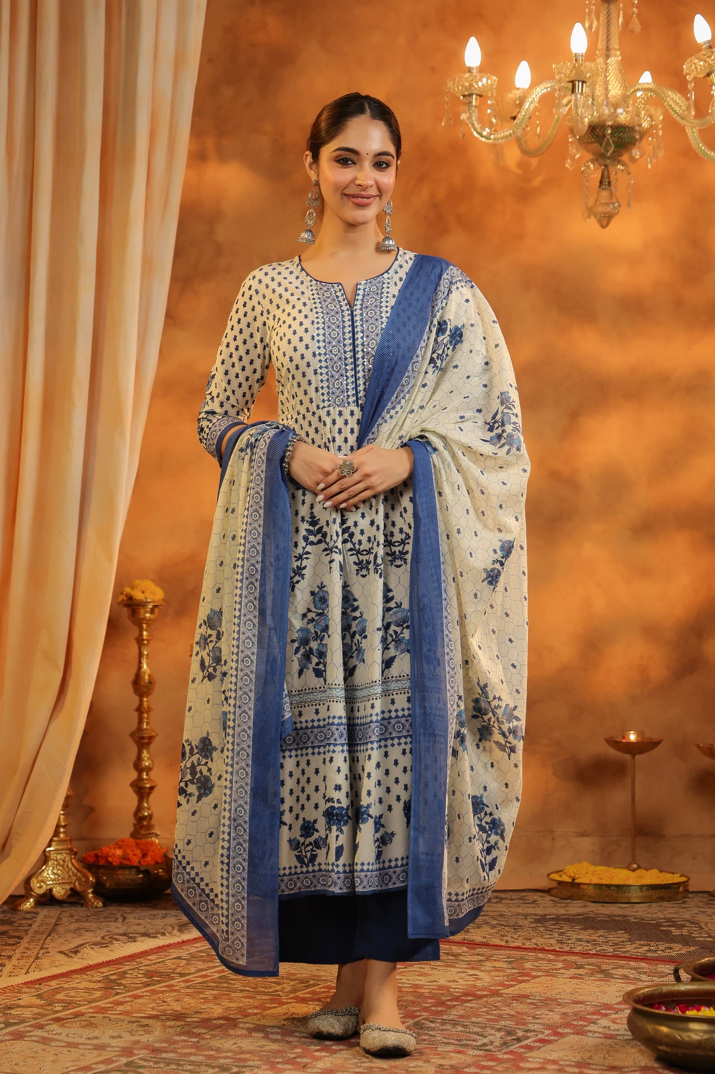 Floral Printed Pure Cotton Kurta With Trousers & Dupatta