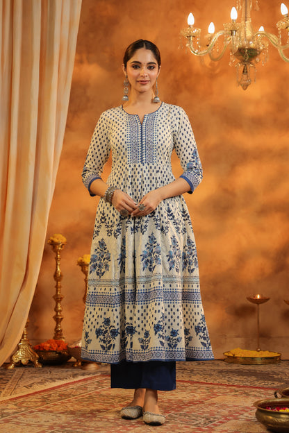 Floral Printed Pure Cotton Kurta With Trousers & Dupatta