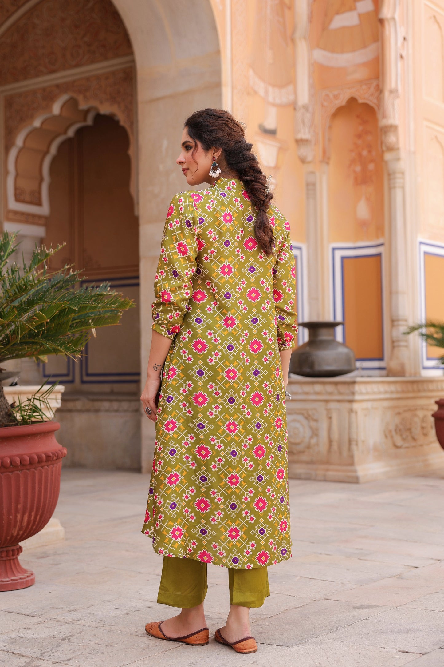 Printed V-Neck Three-Quarter Sleeves Tunic With Trouser