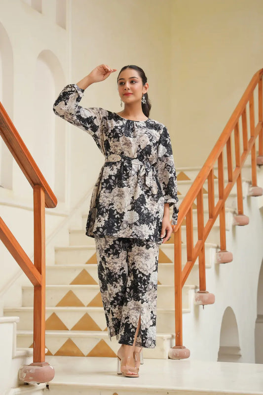 Women Black and White Floral Printed Co-ords Set