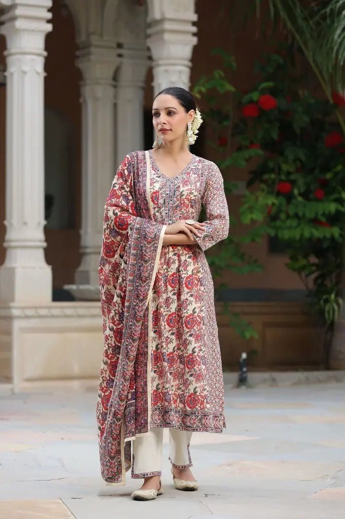 Women Cream Floral Printed A-line Kurta Set