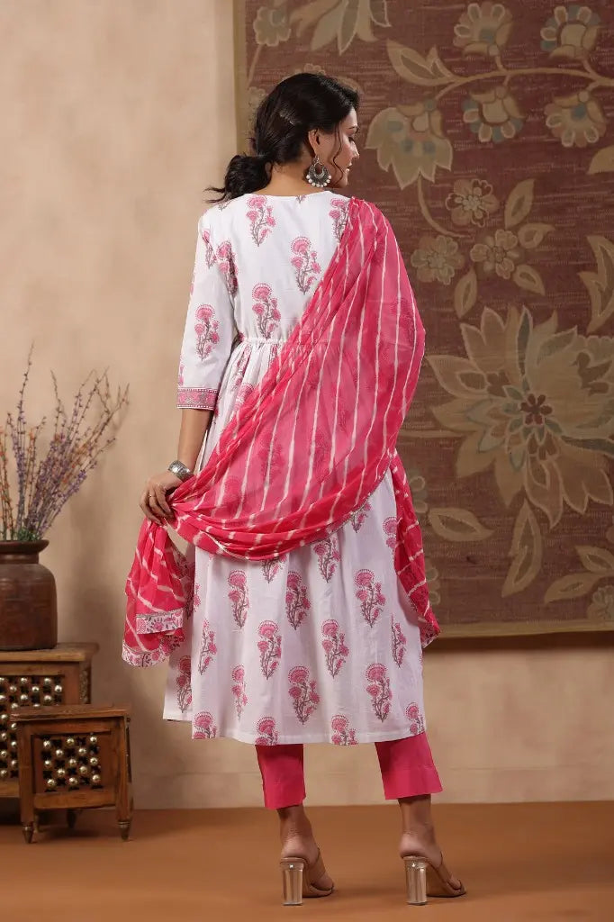 Women Fuchsia Floral Printed Pure Cotton Anarkali Kurta with Trousers & With Dupatta